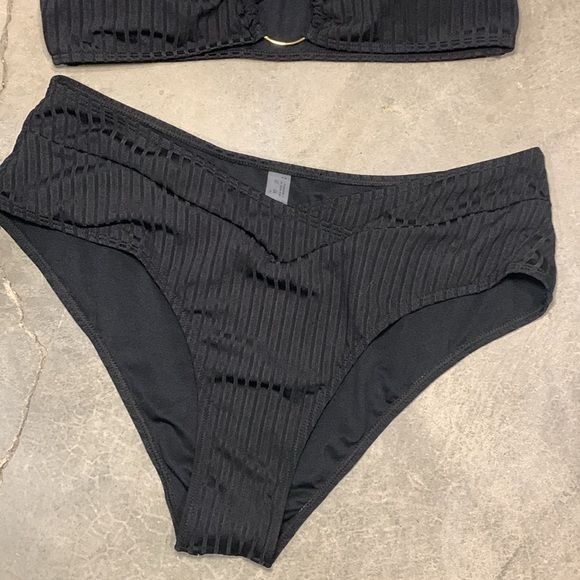 SHEIN Black Bikini - Picture 3 of 6